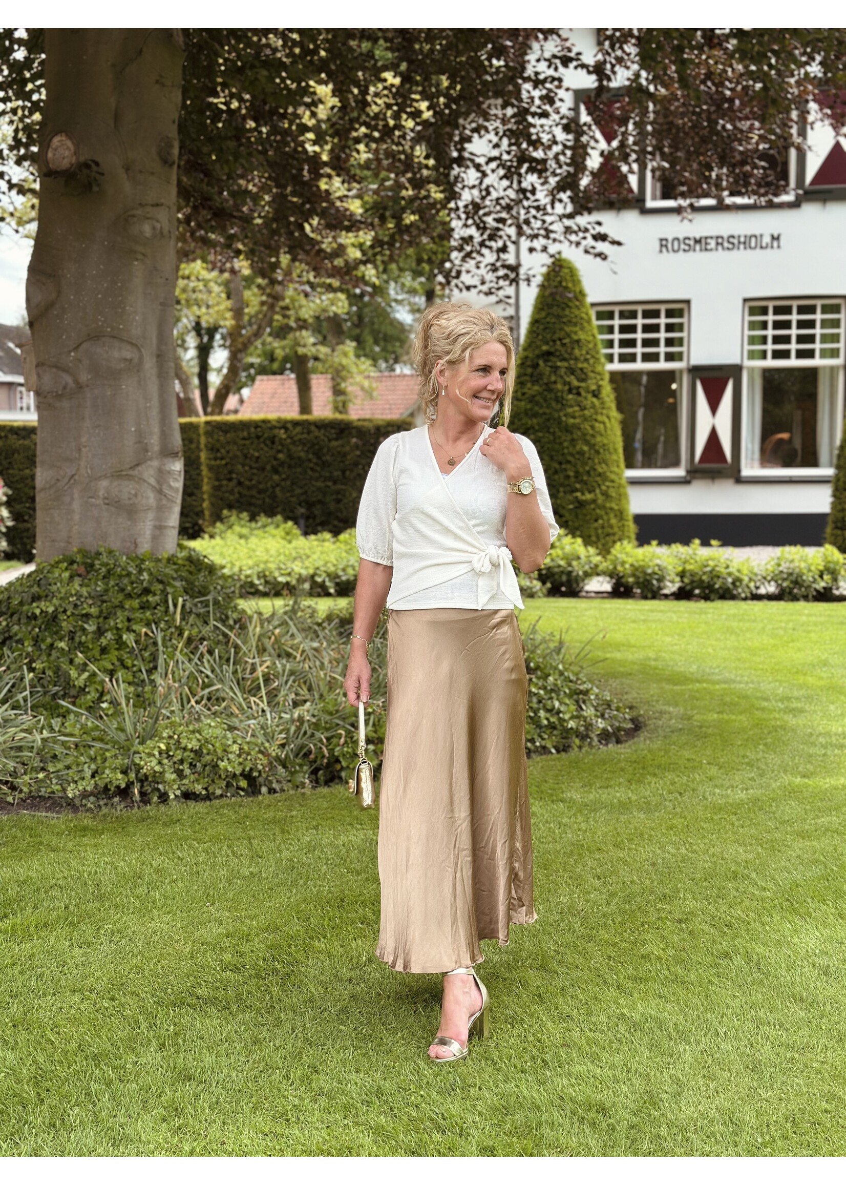 Lucie skirt satin camel One Size