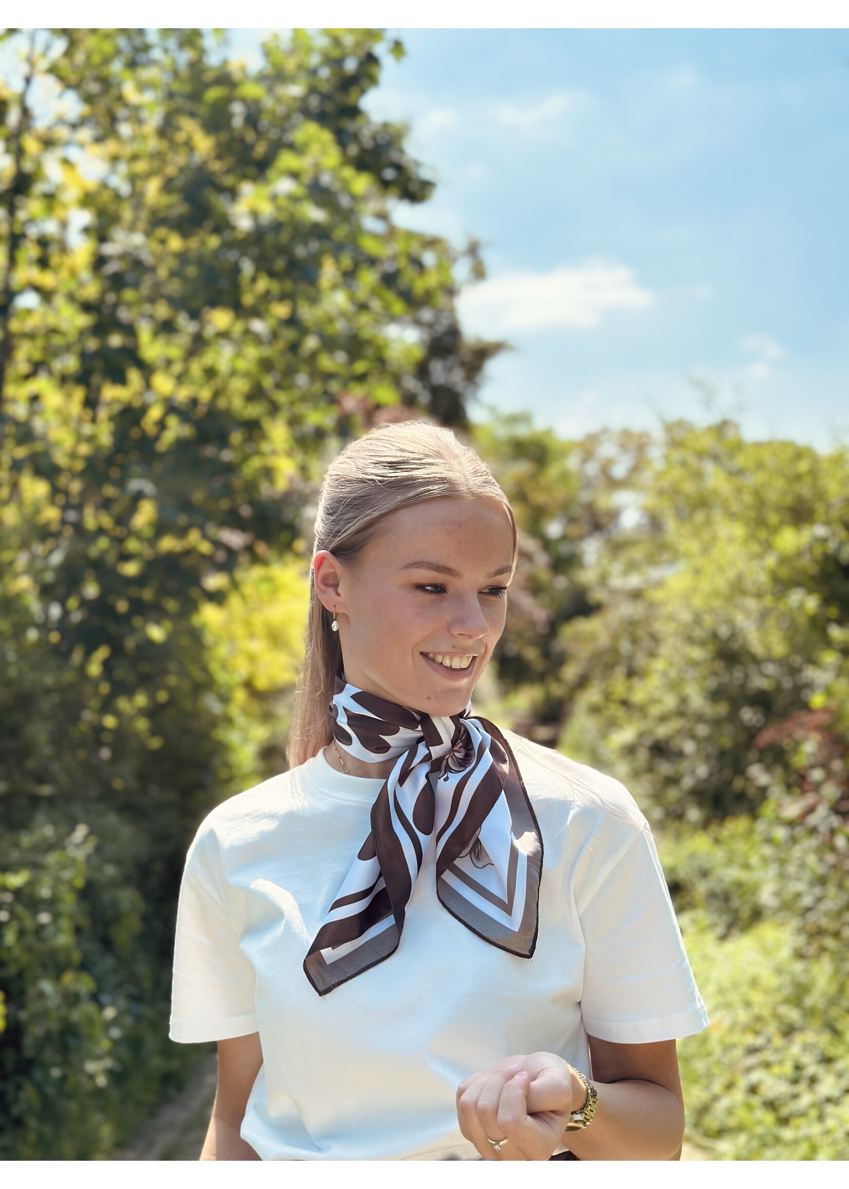Bibi shawl brown flower print One Size