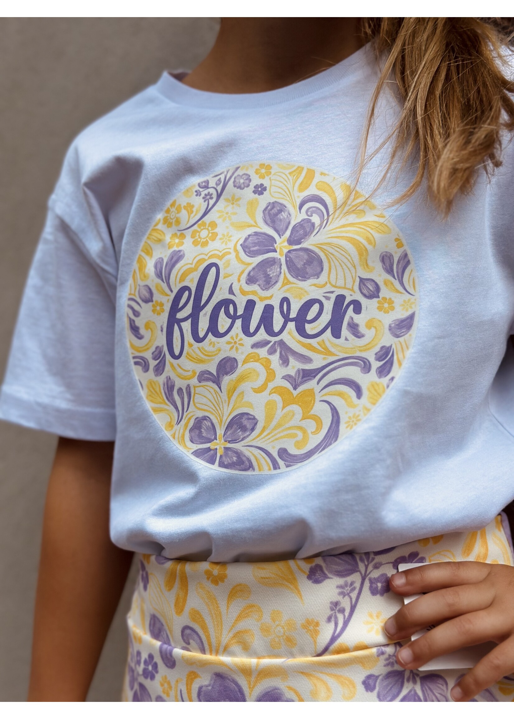 Saraly T-shirt white/purple/yellow print