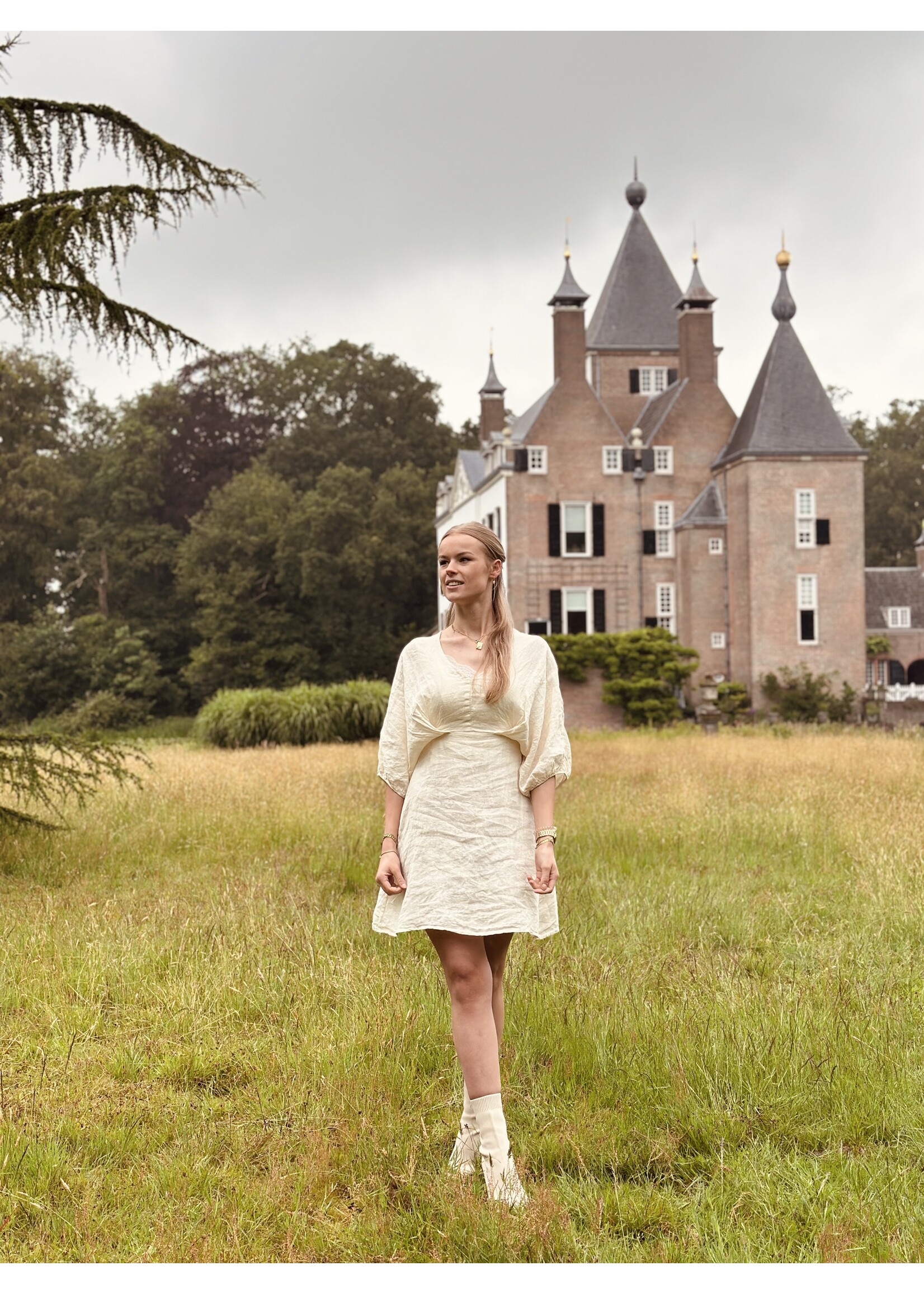 Paula dress beige One Size