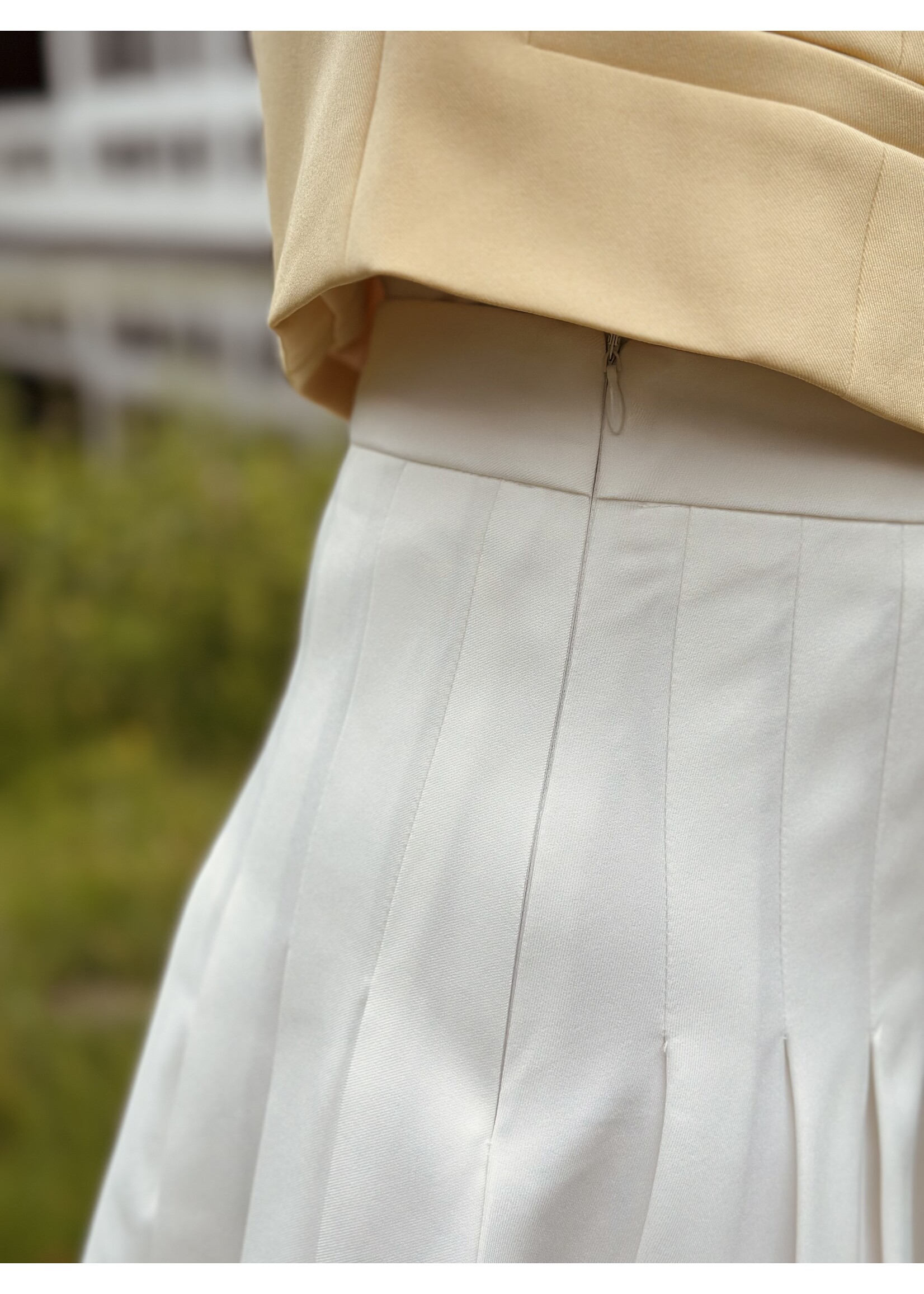 Kristel plissé skirt offwhite