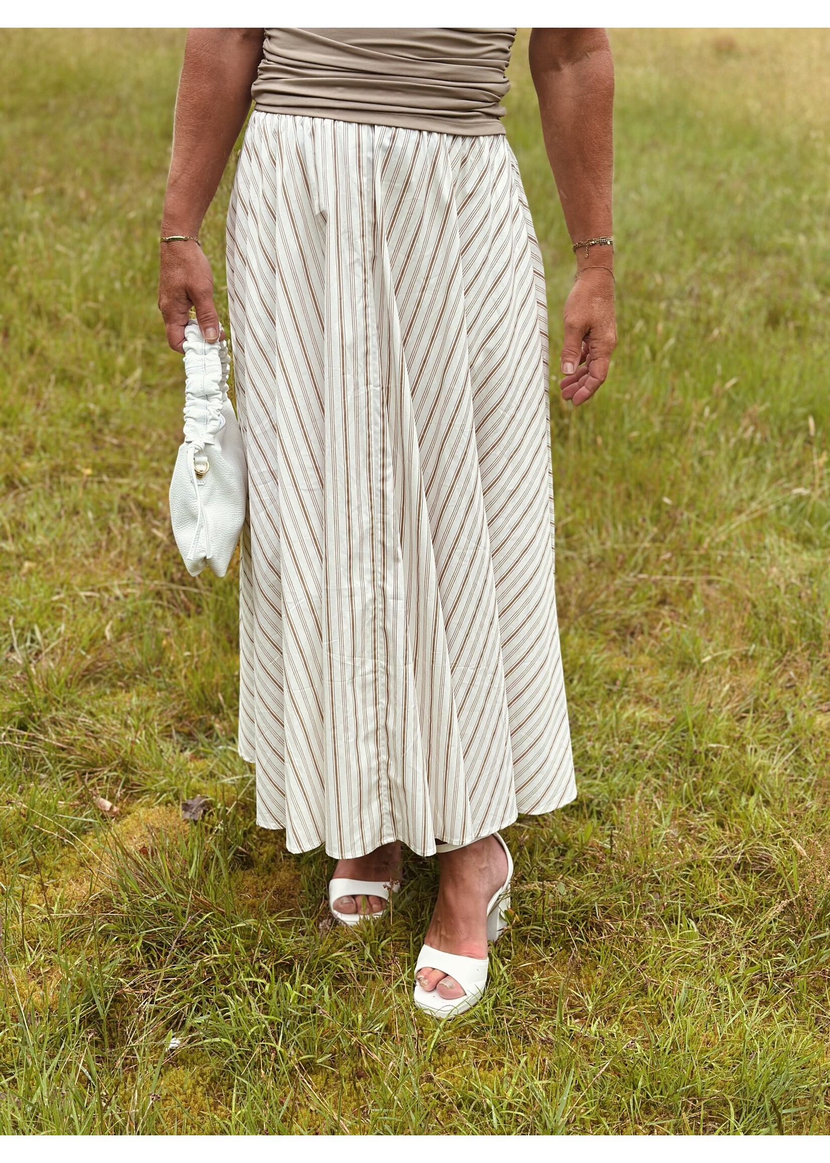 Fieke long skirt stripes print