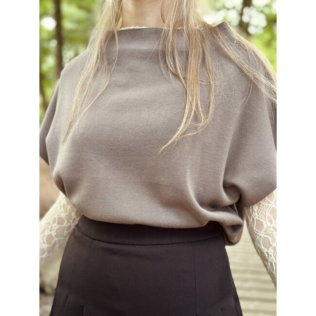 Adriana top taupe