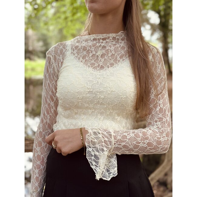 Emara broderie top beige
