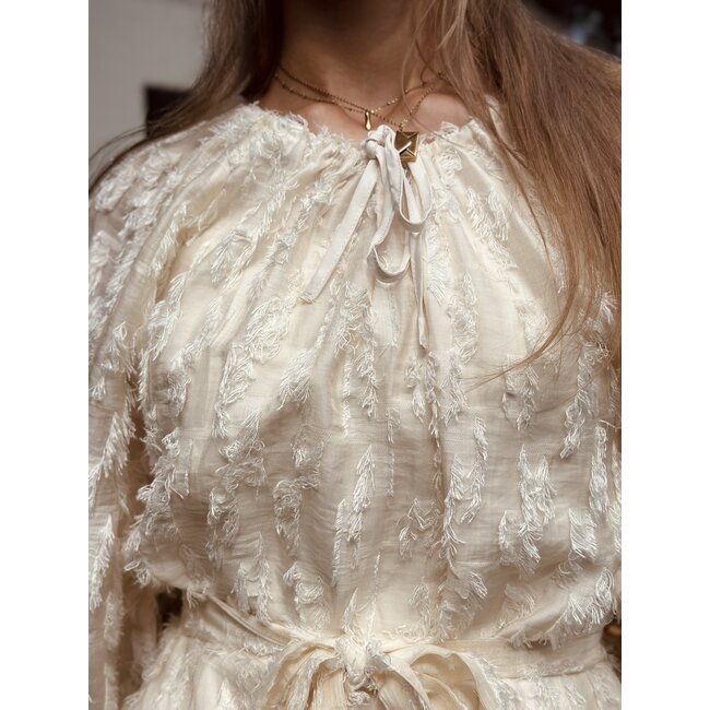 Smashed Lemon Smashed Lemon Myrana feather dress beige