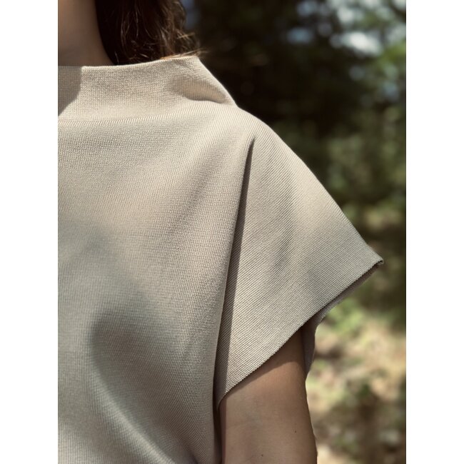 Adriana top light beige