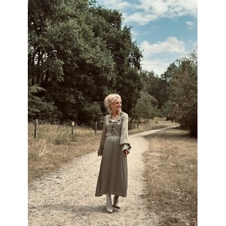 Lofty Manner Lofty Manner Jolieze long satin dress army green