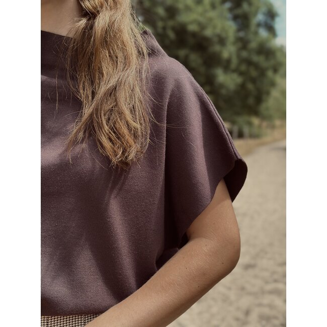 Adriana top dark brown