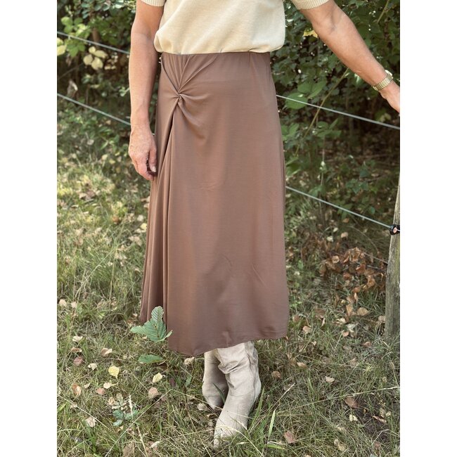 Yolana long skirt brown