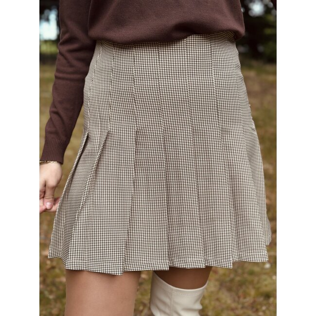 Sisters Point Sisters Point Delia plissé skirt beige/brown