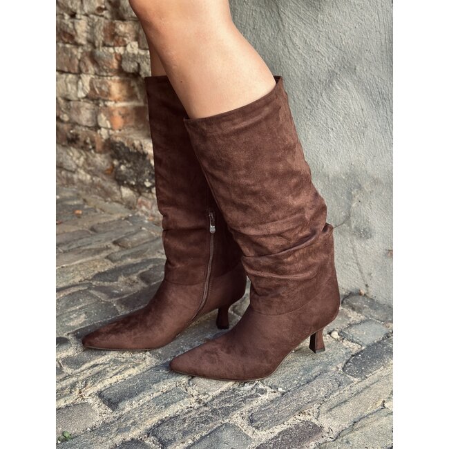 Arieke suède high heels brown