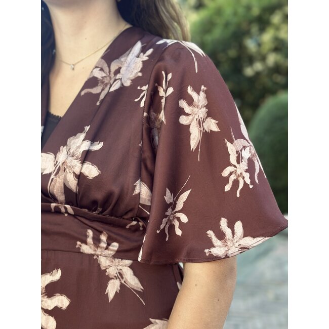 Sisters Point Sisters Point Danique satin dress brown flower print