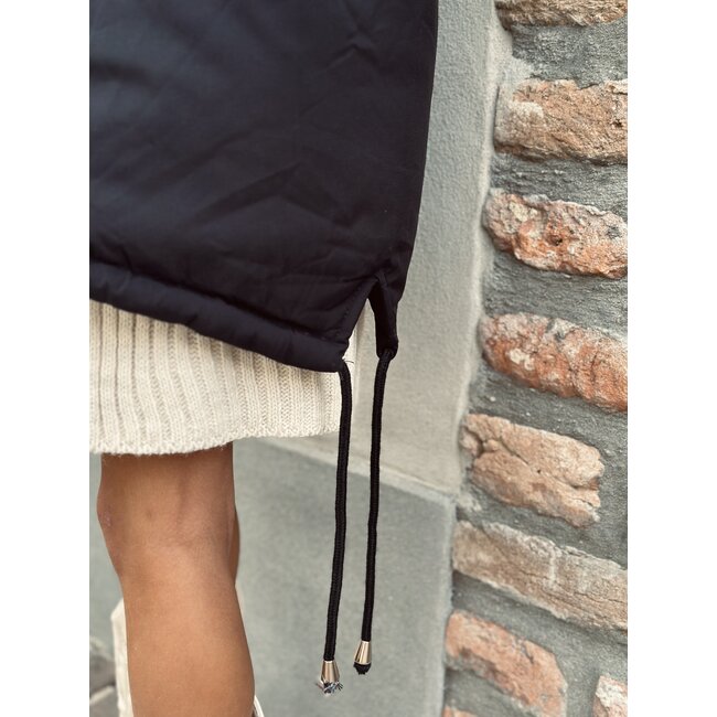 Tesse jacket black