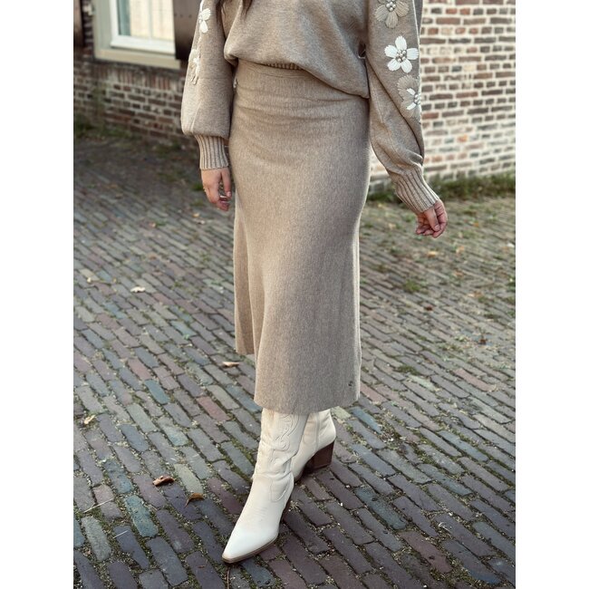 Smashed Lemon Smashed Lemon Josefiena long skirt taupe