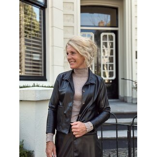 Suzana leather look jacket black