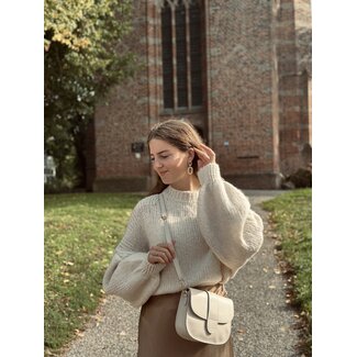 Amira sweater offwhite One Size