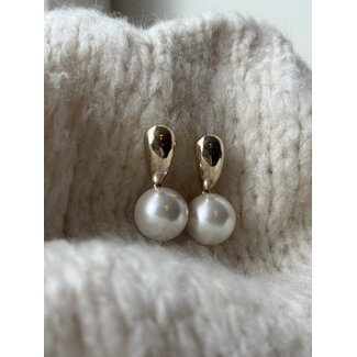 Oorbellen goud met parel 0301