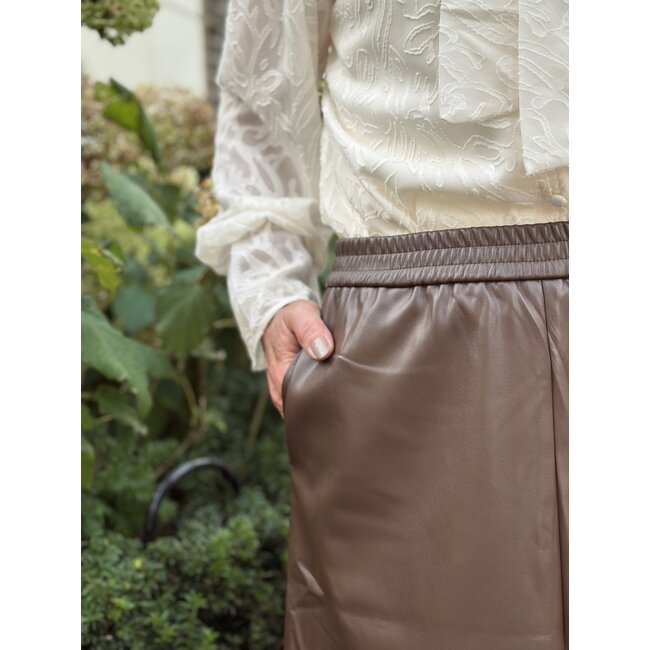 Margalyn long leather look skirt brown