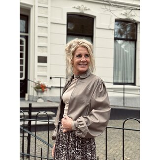 Lofty Manner Lofty Manner Jillie jacket beige leather look