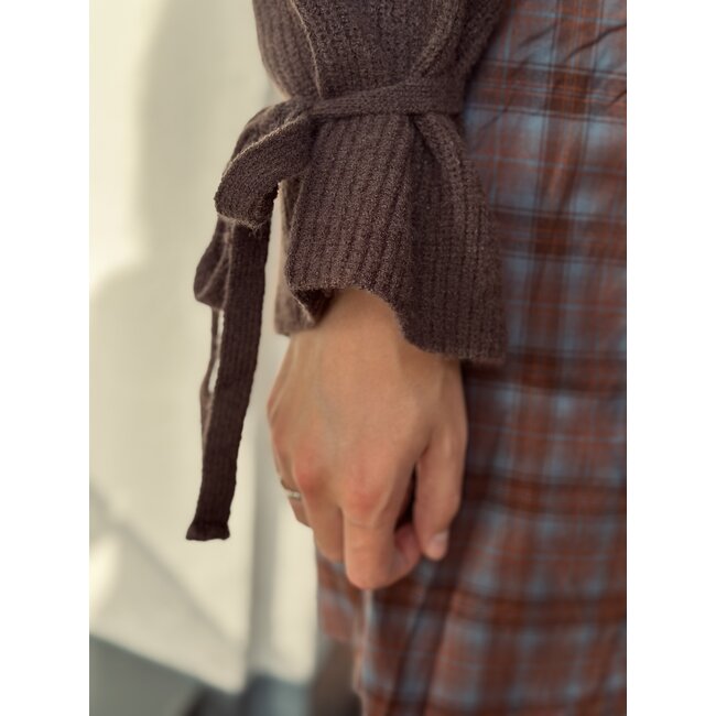 Maartje knitted sweater brown