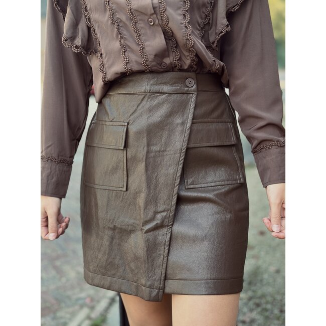 Maevy leather look skirt brown