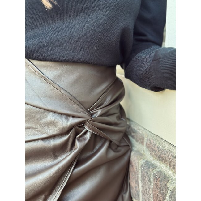 Jente leather look skirt brown