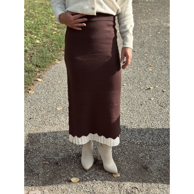 Izabella long skirt brown