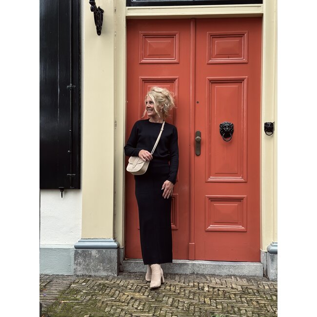 Kylene set sweater + skirt black
