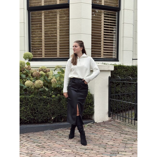 Yuna sweater offwhite One Size