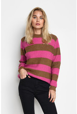 KAFFE Lorria knit pullover - Brown pink wide stripe