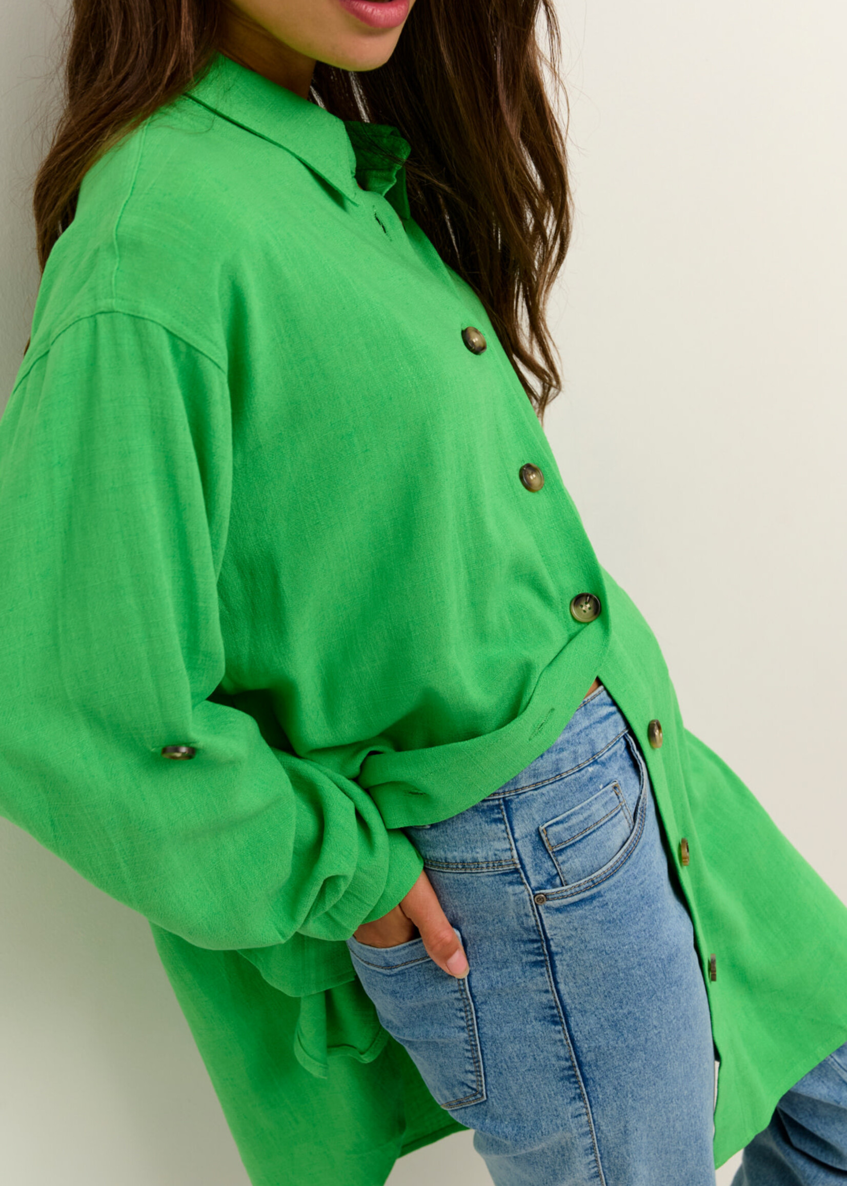 KAFFE Liny shirt - Poison green