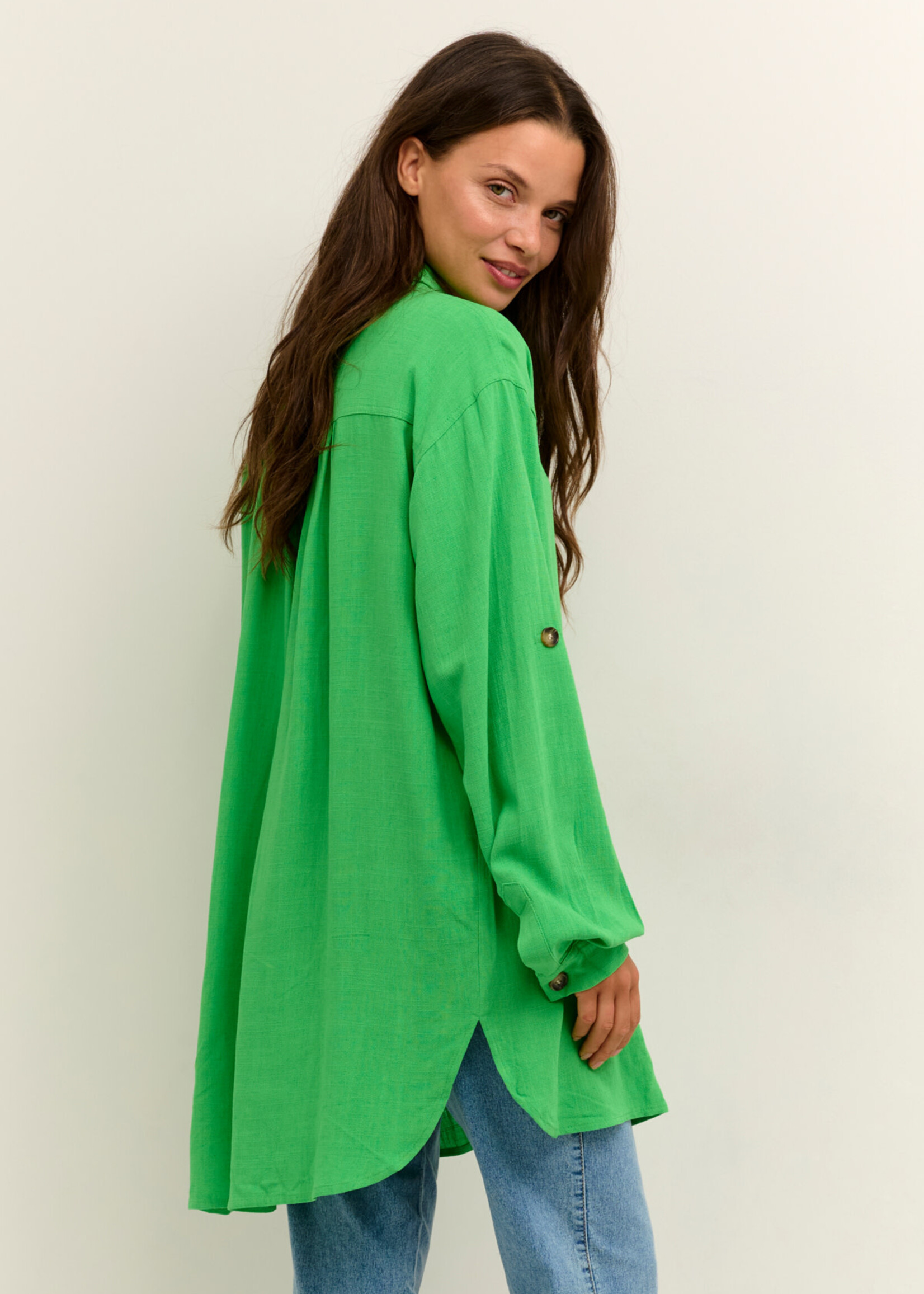 KAFFE Liny shirt - Poison green