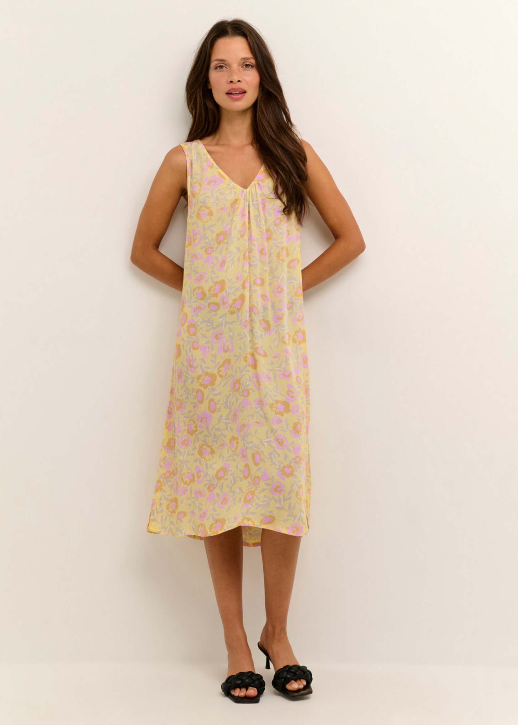 KAFFE Isolde amber strap dress - Yellow, lupine & feather flower