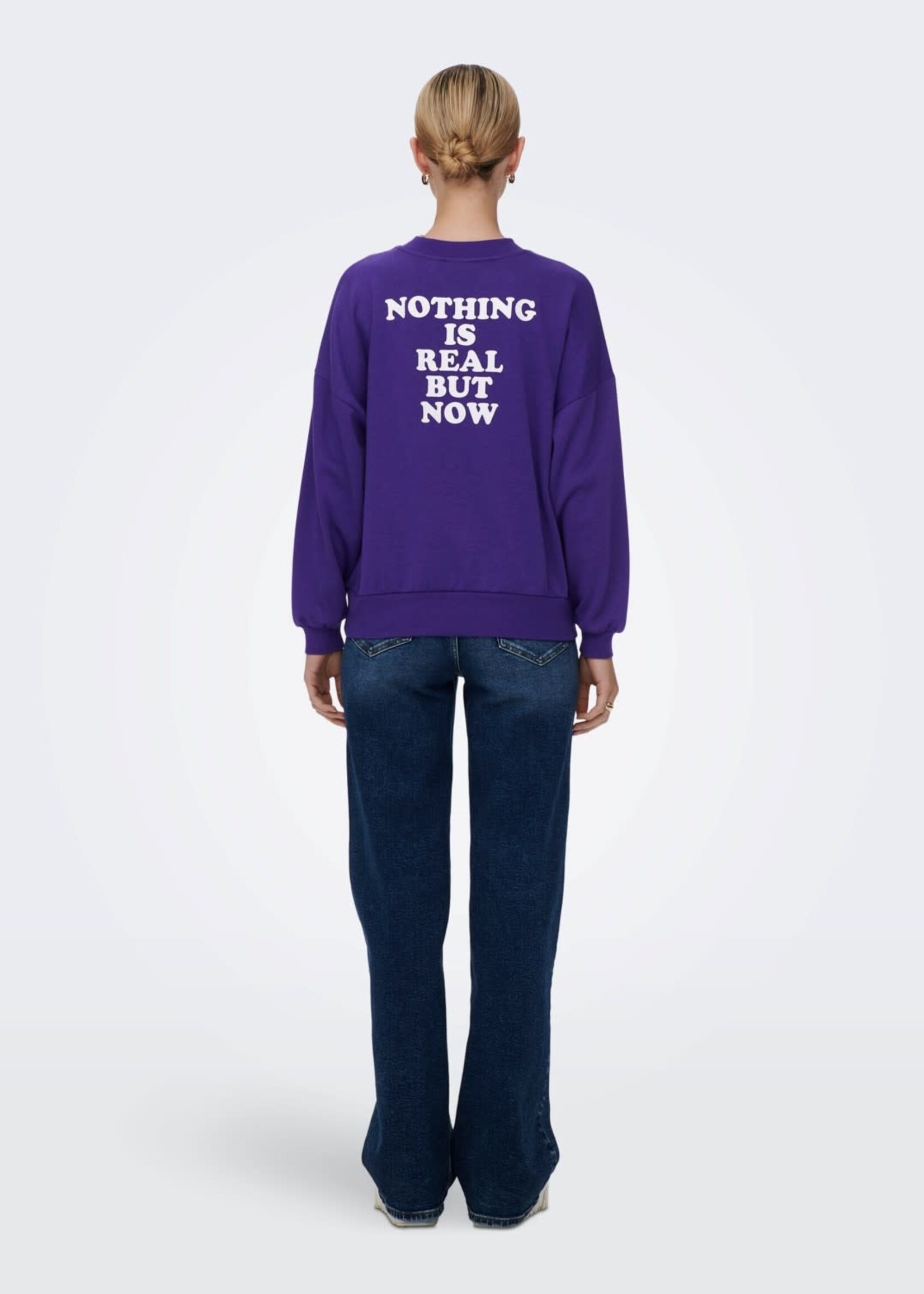 ONLY Liv o-neck sweater 'Focus on the good' - Deep blue