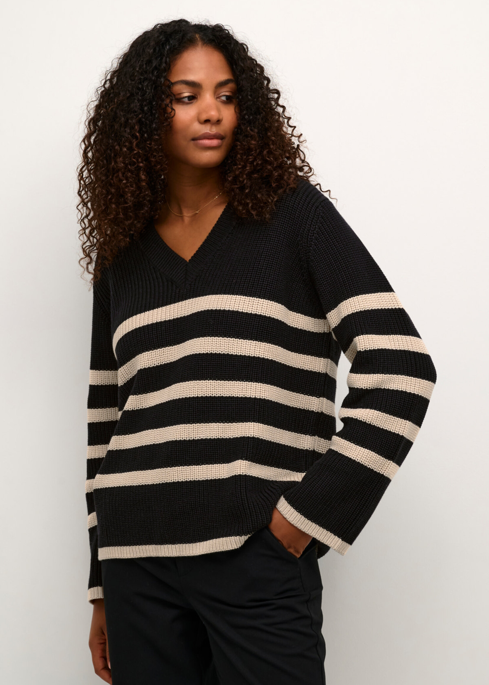 KAFFE Irina knit pullover - Black sand stripe