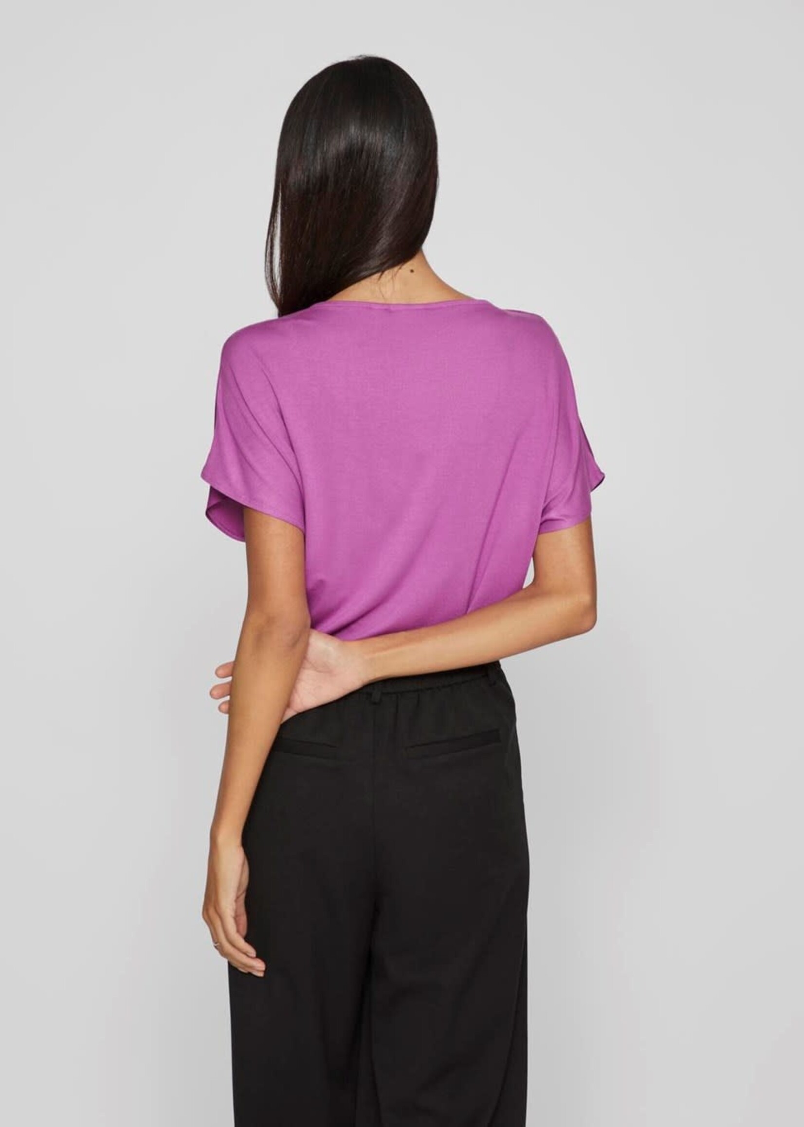 VILA Ellette v-neck satin top - Cattleya orchid