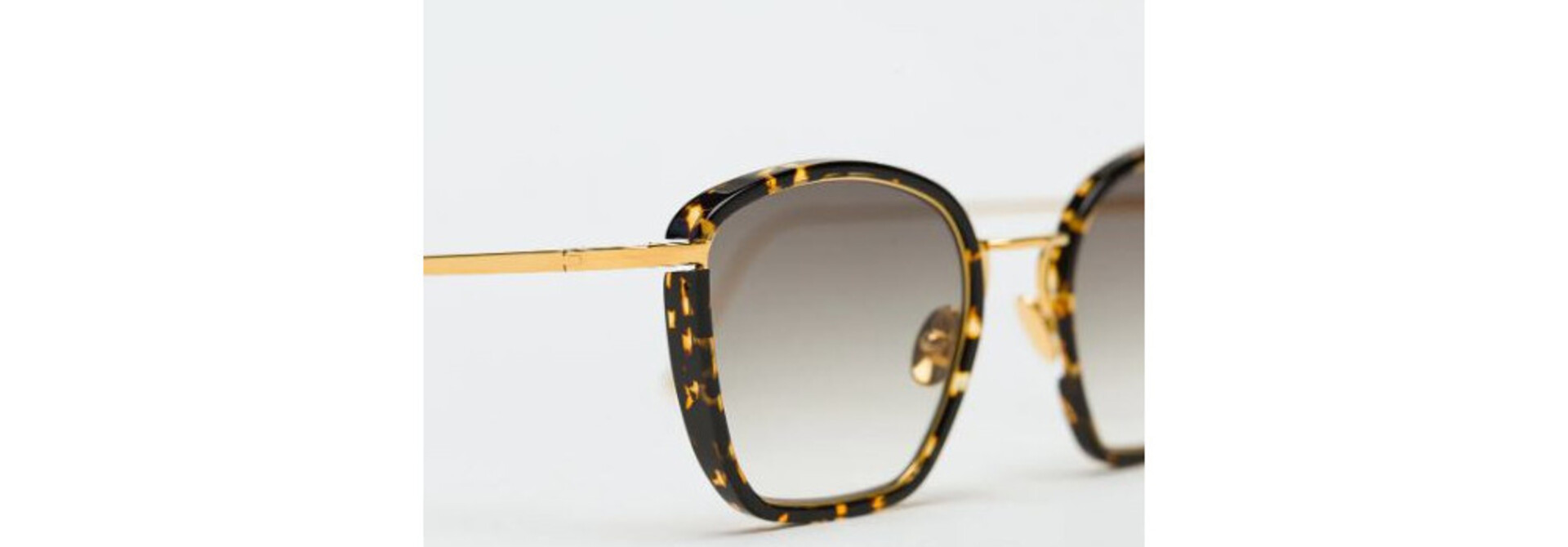 John Dalia TINA, C127 - Havana Nerves - Yellow Gold (22 Carats) (51/22 - 145)