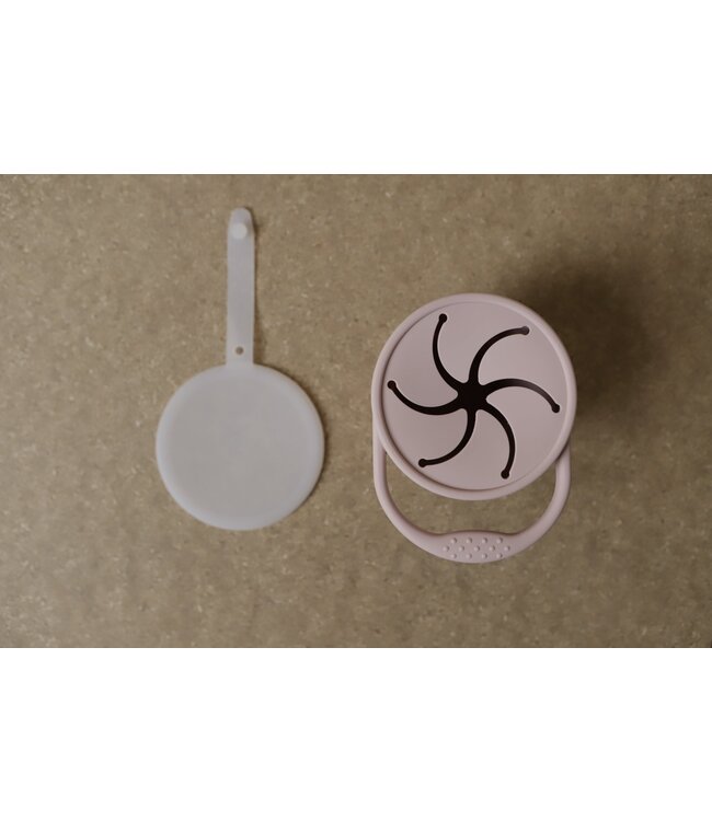 Snacking Cups With Clip On Lid