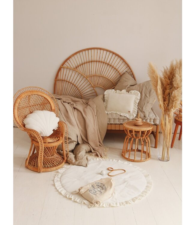 Sierkussen fluweel met ruche in wit