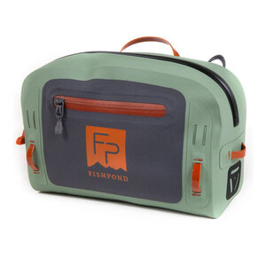 Fishpond Thunderhead Small Submersible Lumbar Thunderhead Small Submersible Lumbar