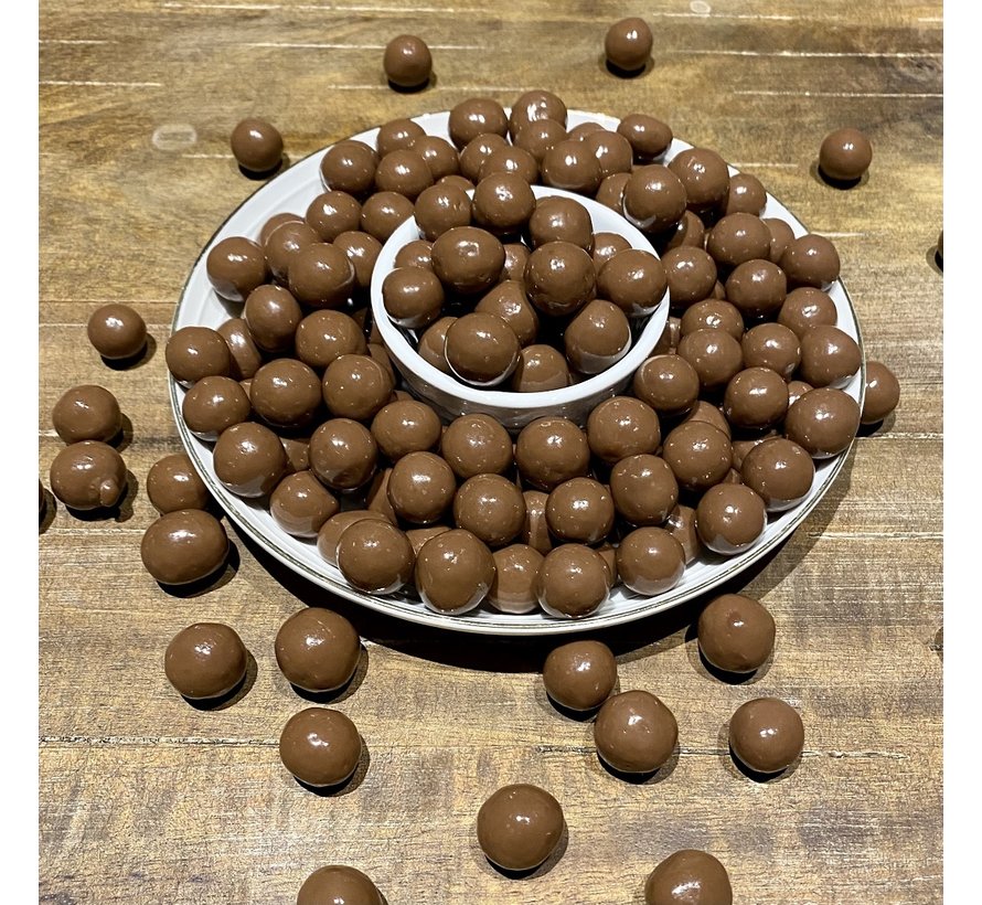 Hazelnoot Dragee Bedekt met Melk Chocolade 250 g