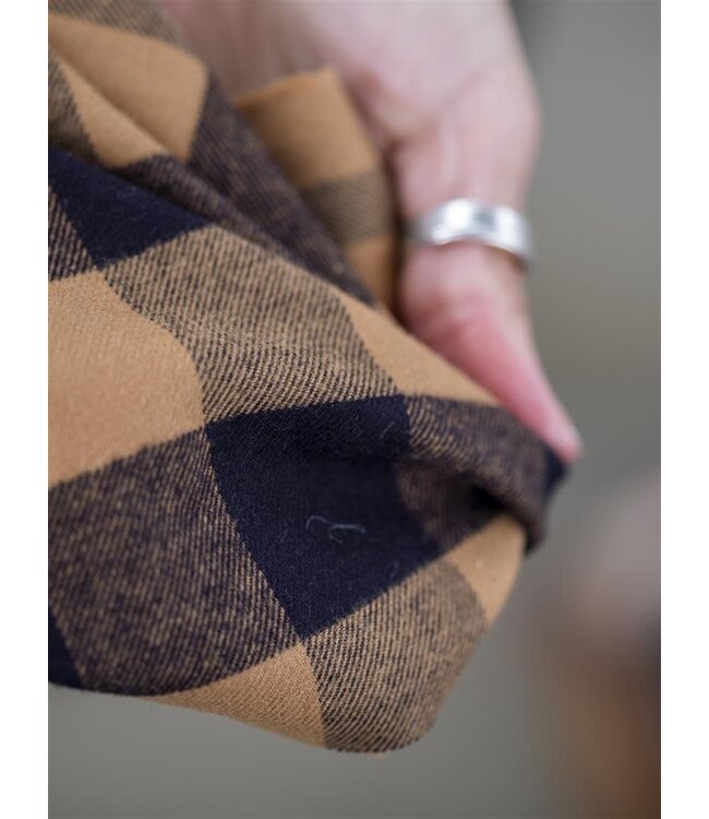 Brown and black - flanel