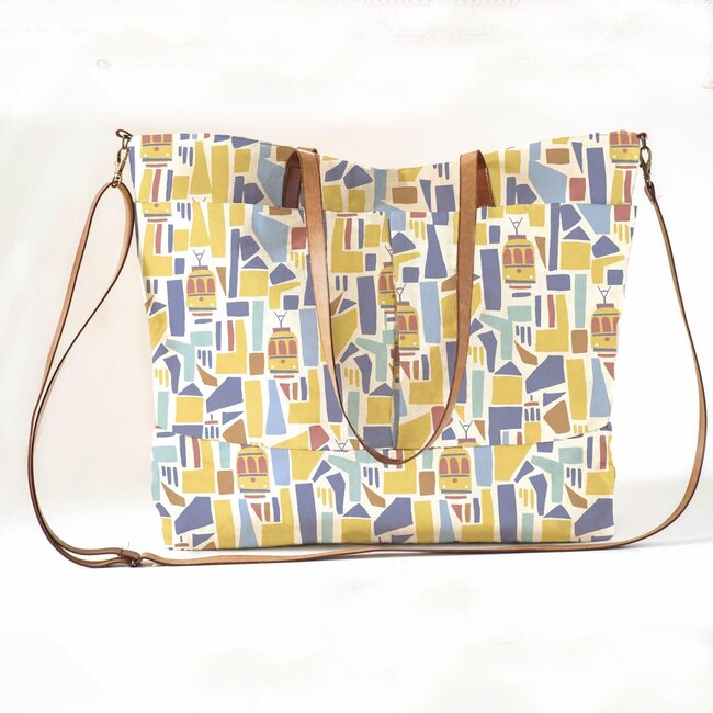 Canvas slim - tram mosaic