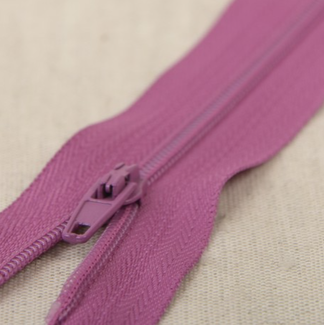 Klassieke rokrits - donker fuchsia 524