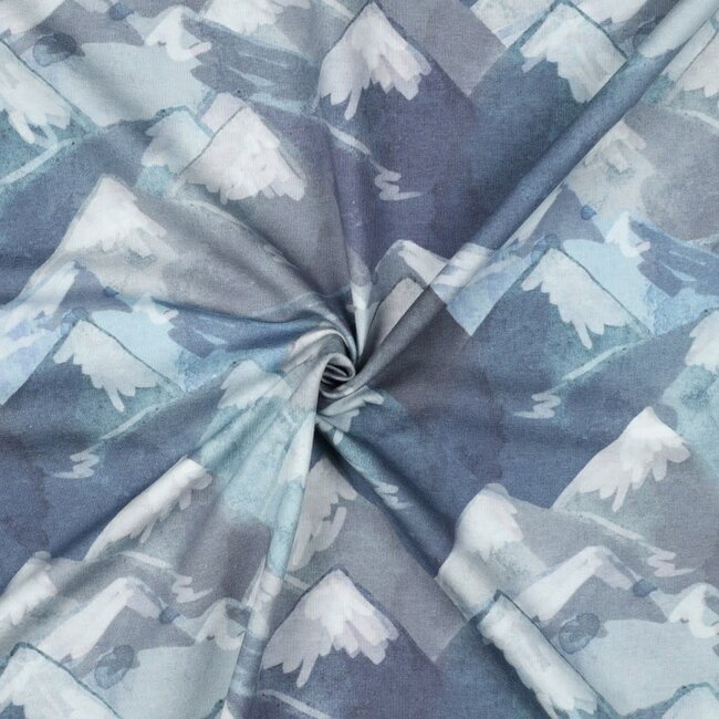 Sweat digital - mountains