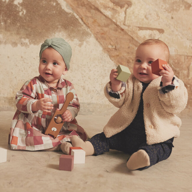 Country bear patch - viyella cotton