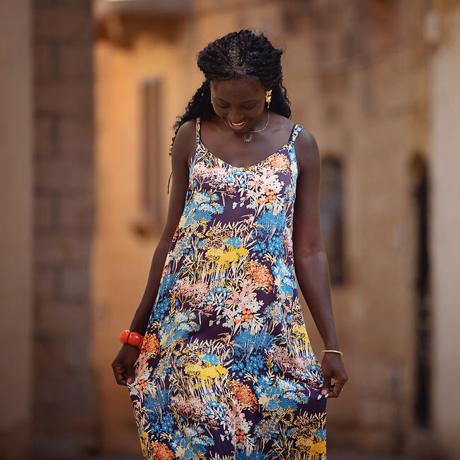 SYAS30 Wild Flowers - ecovero satin viscose