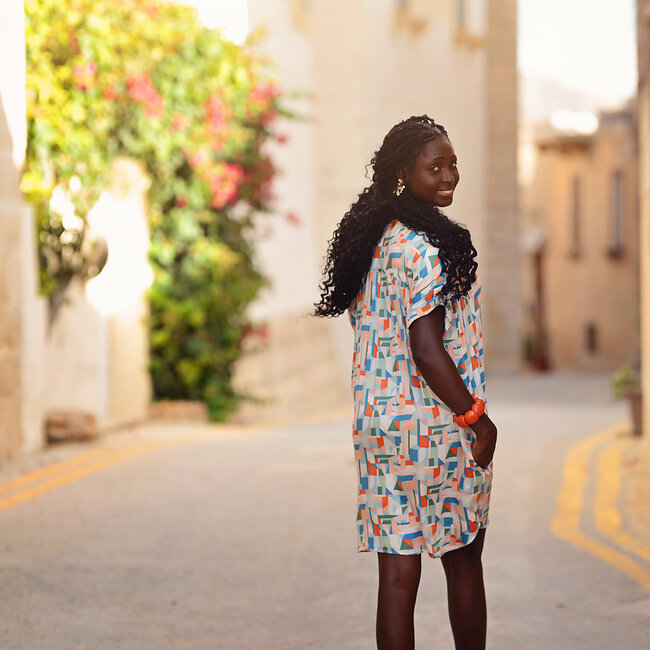 SYAS30 Cubistics - ecovero satin viscose