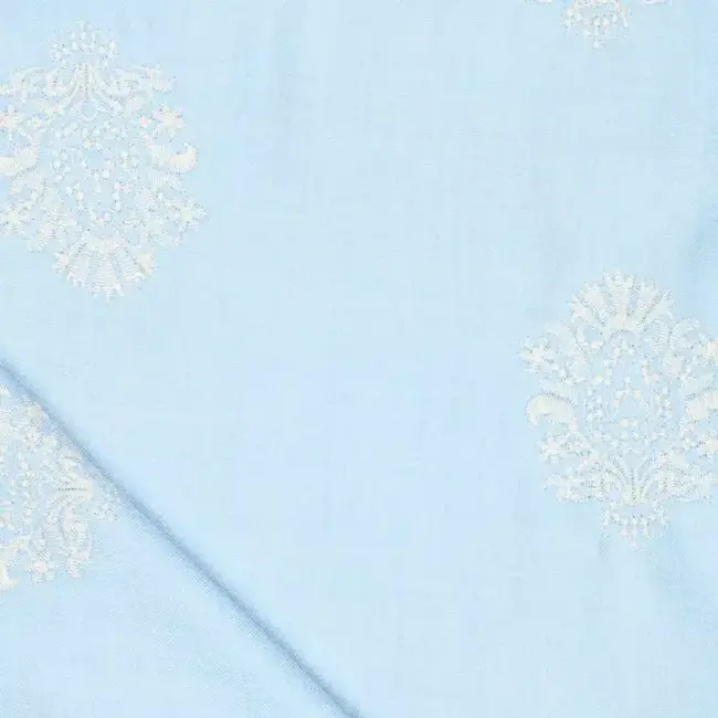 Embroidery airflow - sky blue