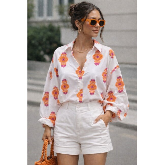 Embroided paisley - orange pink